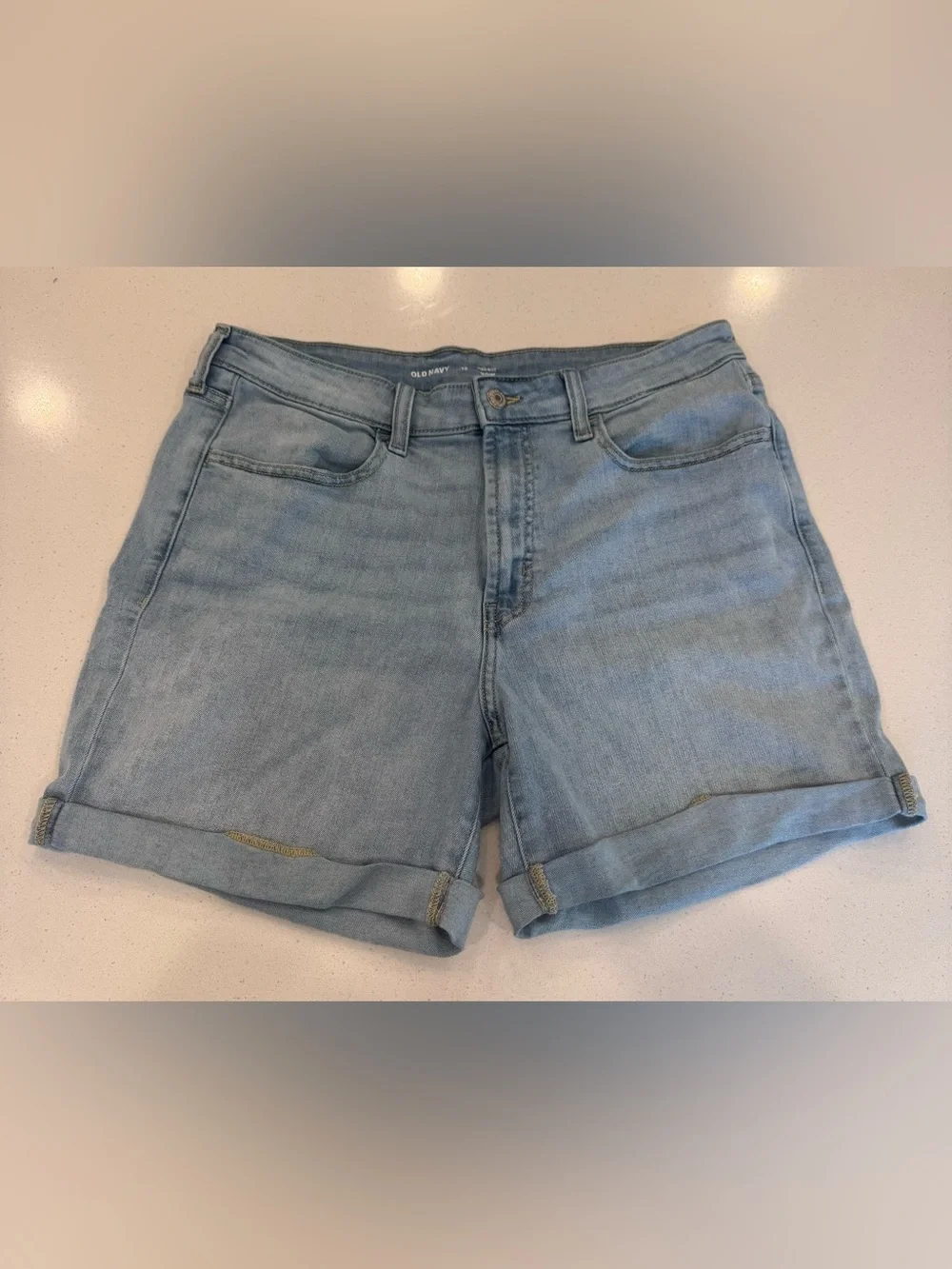 Old Navy Light Wash Denim Shorts - Women’s Size 12